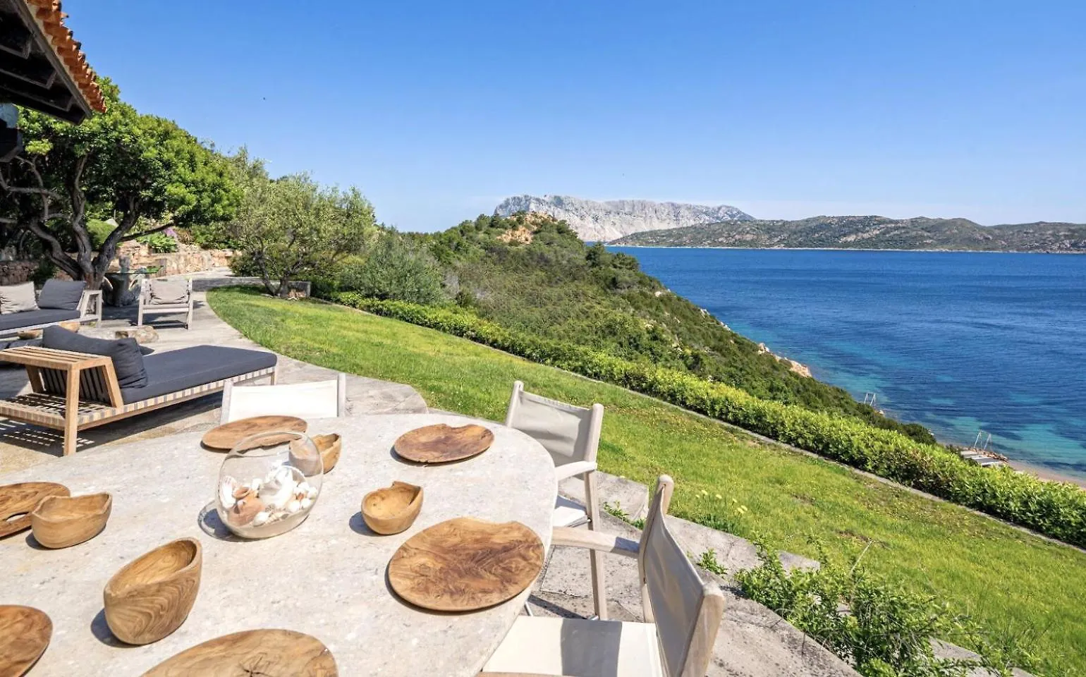 Villa Dominore - Punta Est, Capo Coda Cavallo - San Teodoro